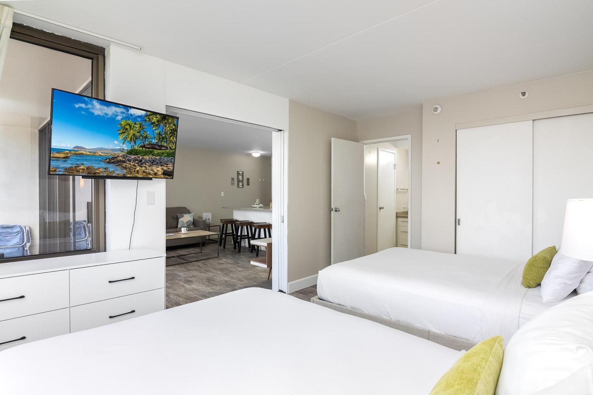 Aloha Vibes With Ocean Views, Near Beach & Parking! Гонолулу Экстерьер фото