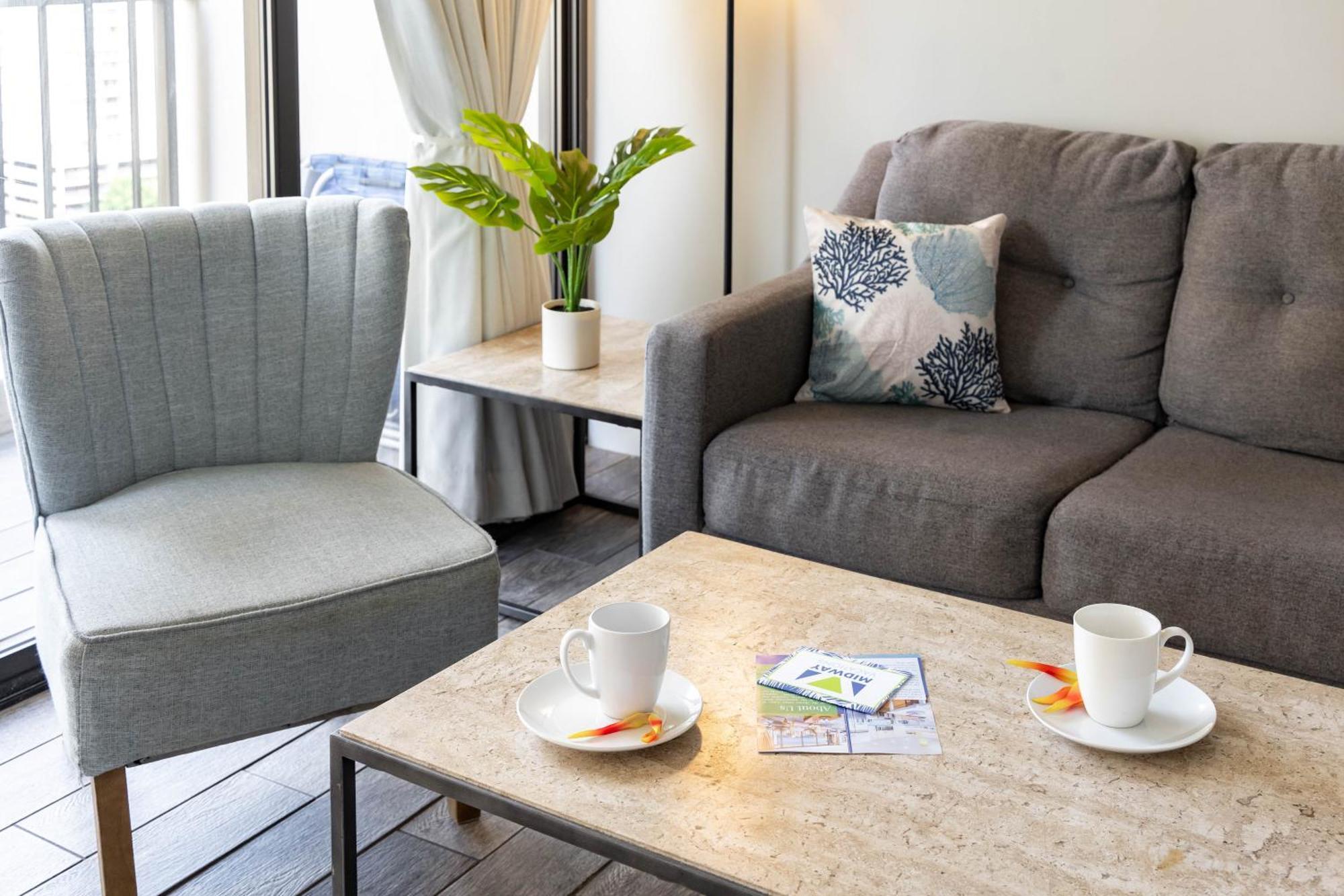 Aloha Vibes With Ocean Views, Near Beach & Parking! Гонолулу Экстерьер фото